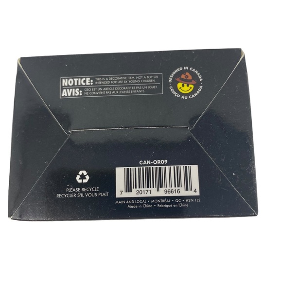 Main and Local Canadian All Dressed Chips Christmas Ornament - Picture 6 of 6